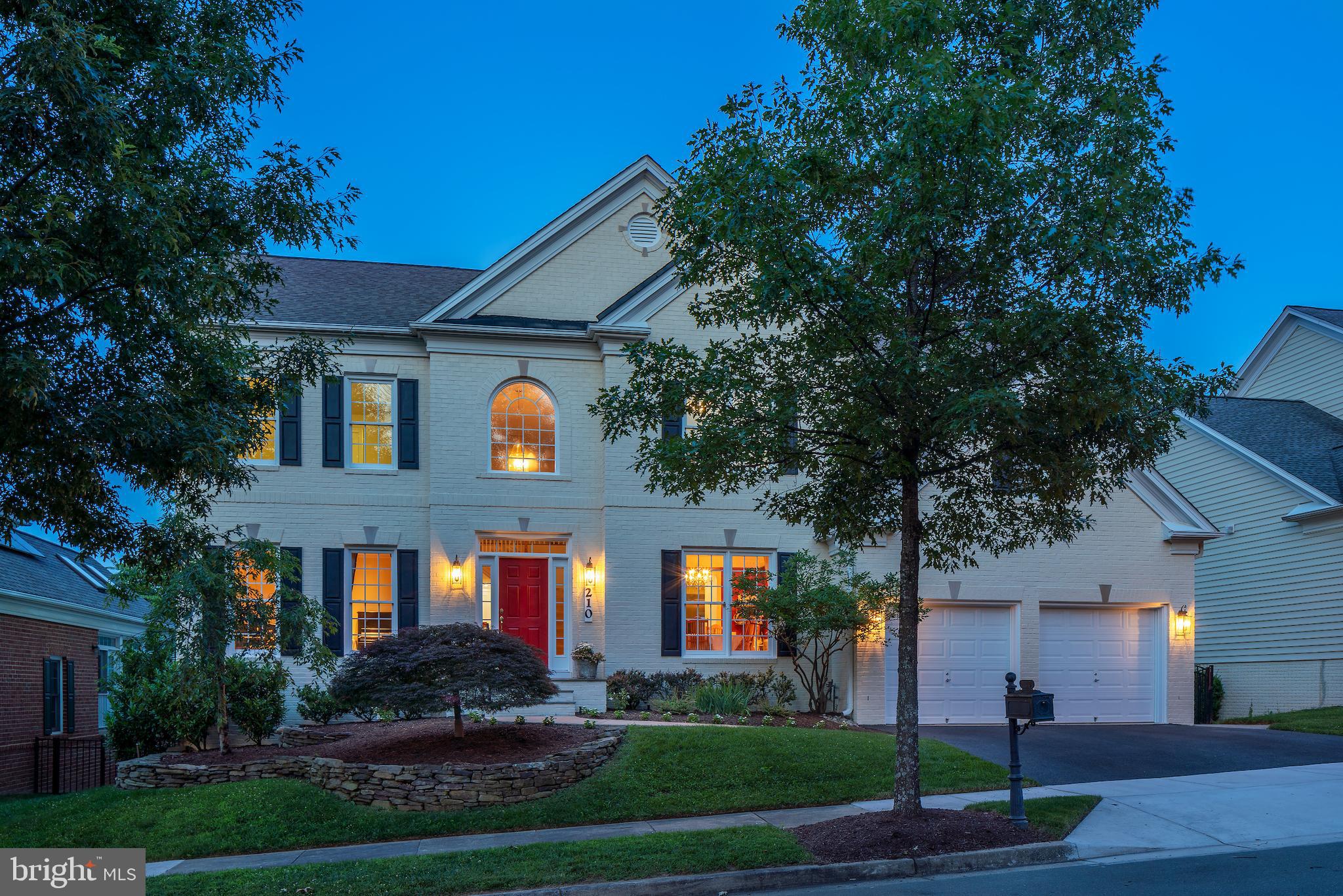 FALLSGROVE - Residential