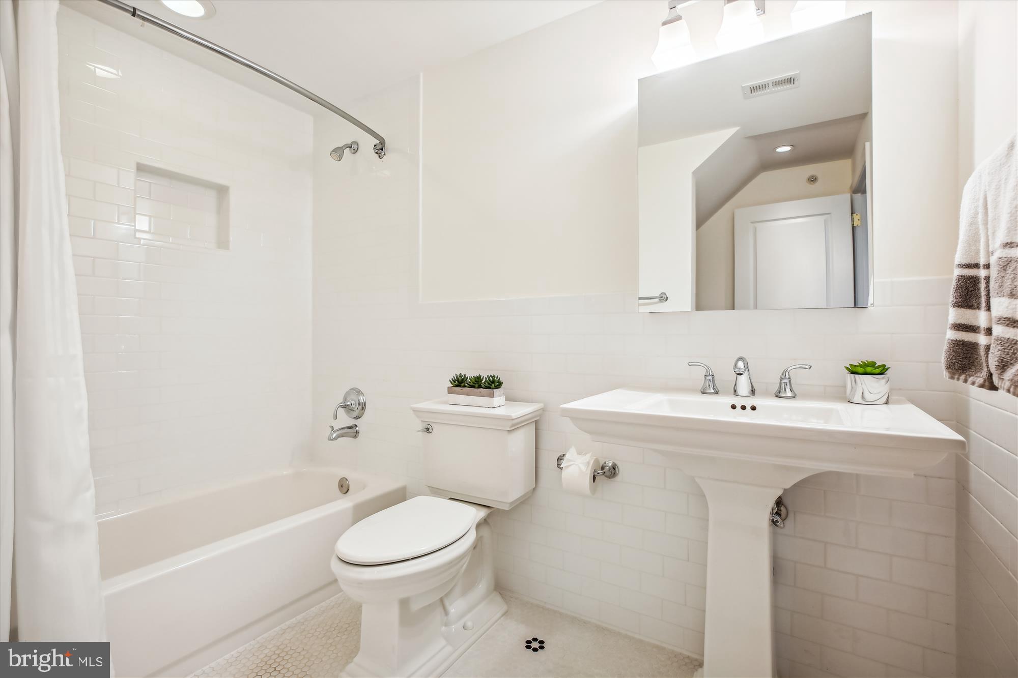 FALLSGROVE - Residential