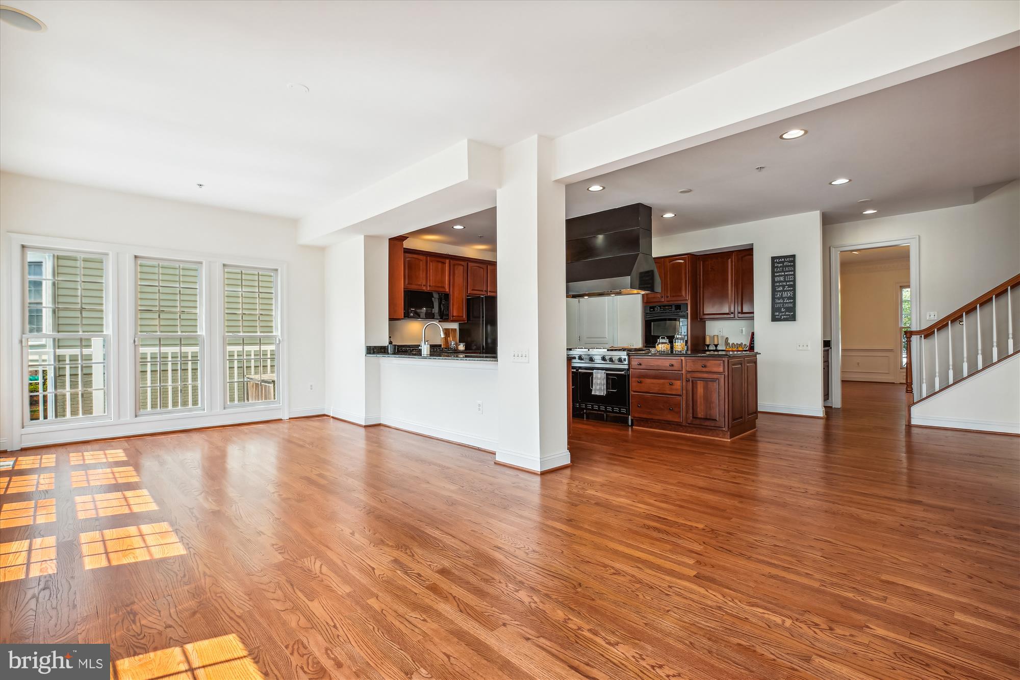 FALLSGROVE - Residential