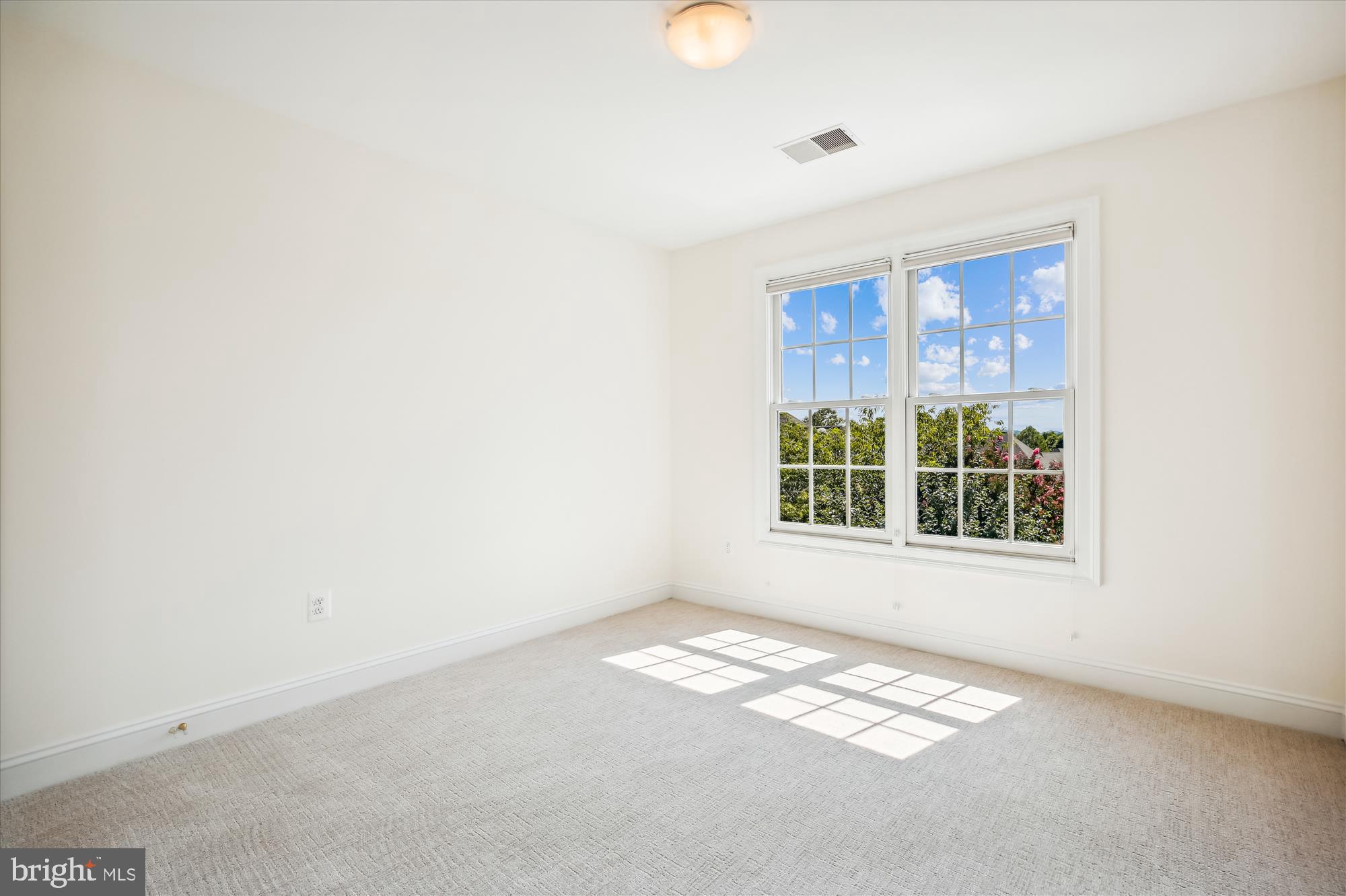 FALLSGROVE - Residential