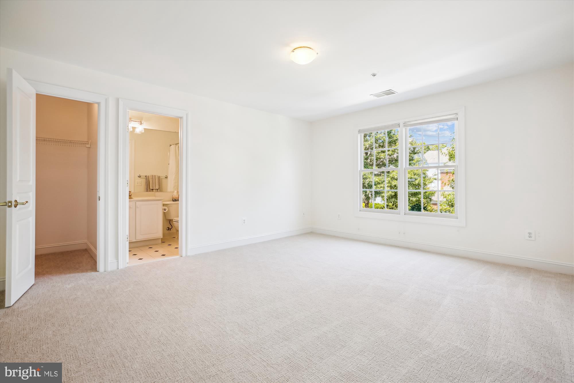 FALLSGROVE - Residential