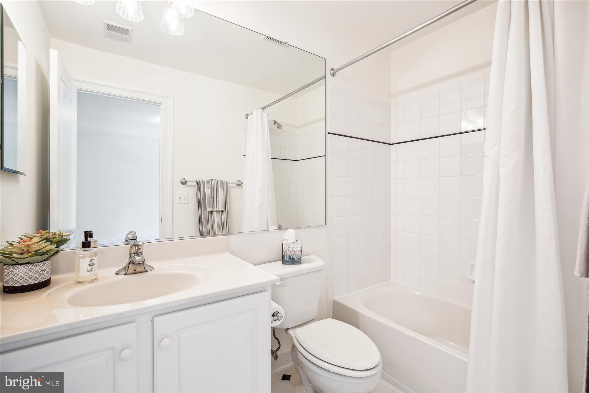 FALLSGROVE - Residential