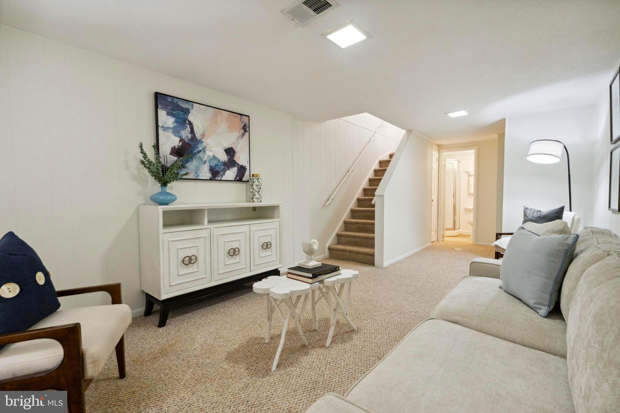 FAIRLINGTON VILLAGES - Residential