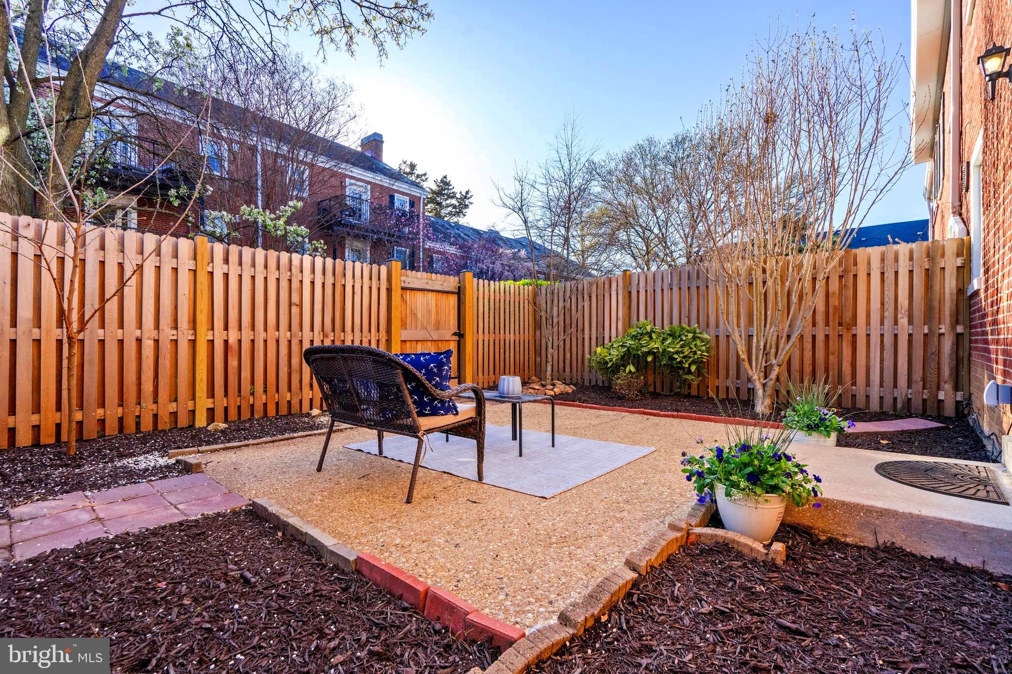 FAIRLINGTON VILLAGES - Residential