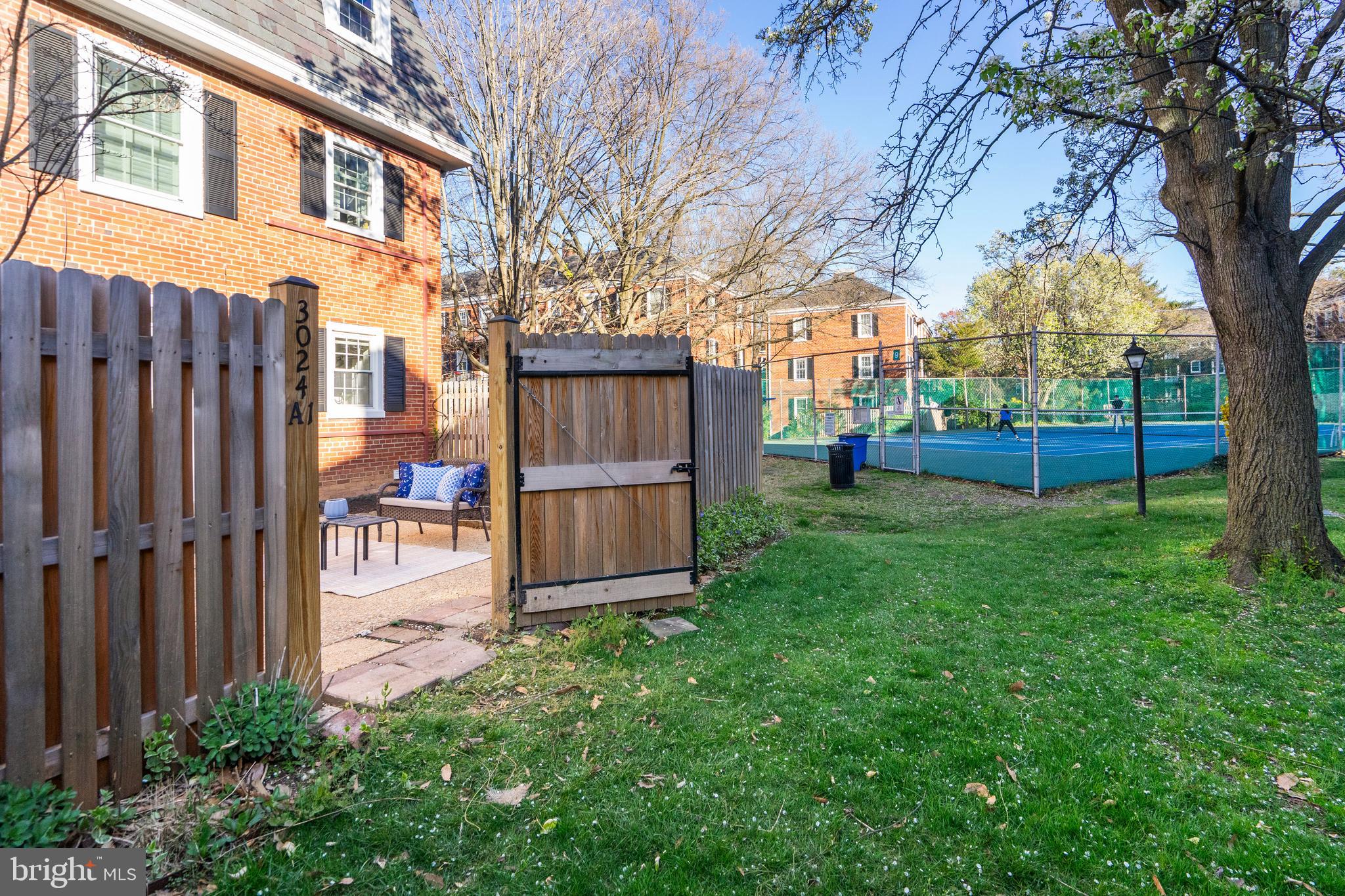 FAIRLINGTON VILLAGES - Residential