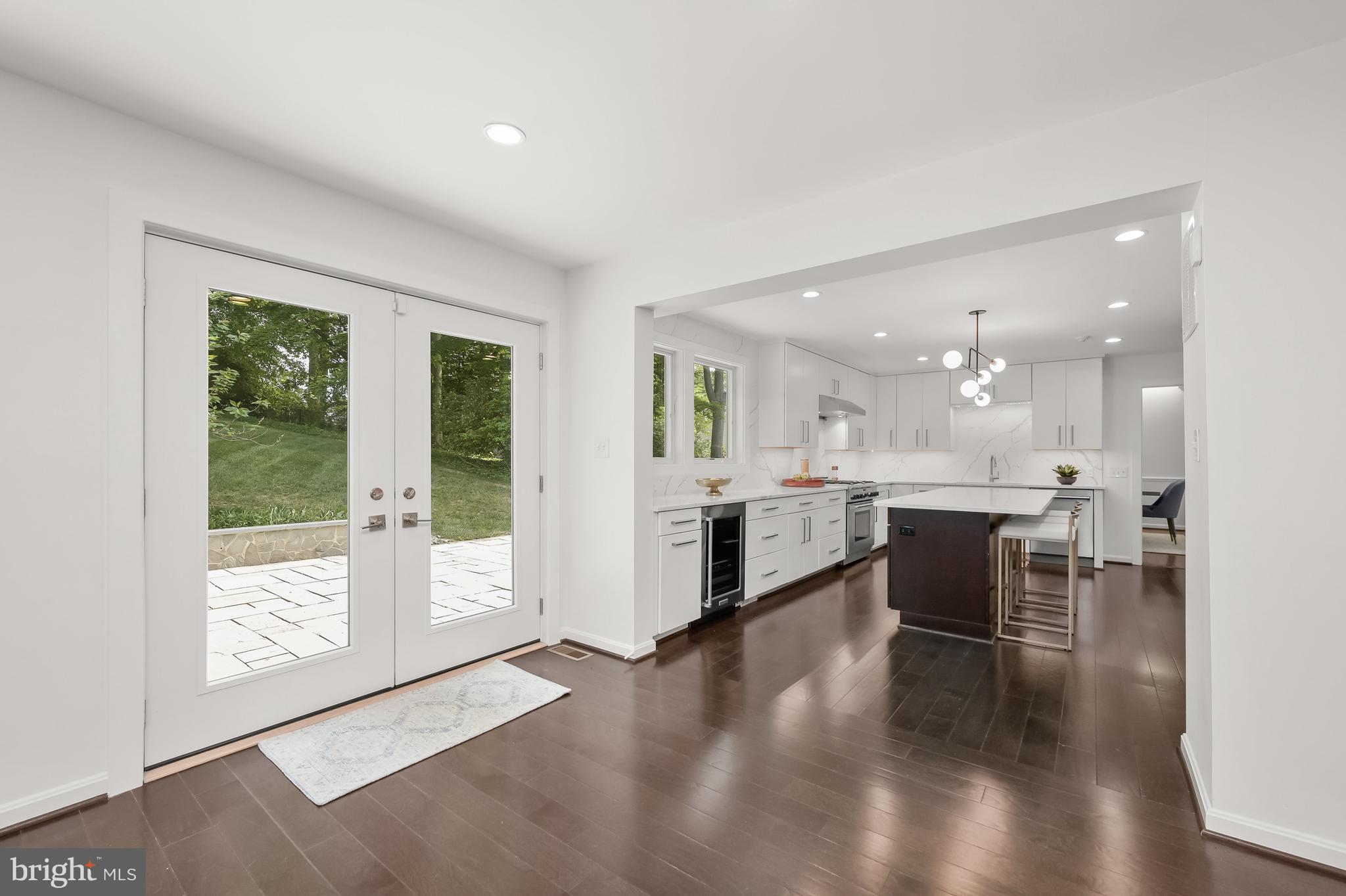 KENWOOD PARK - Residential