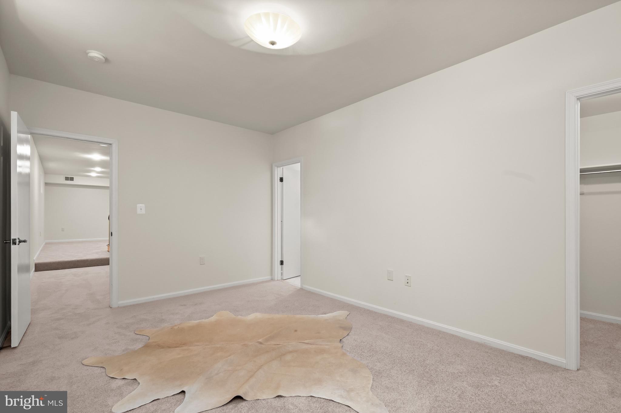 KENWOOD PARK - Residential