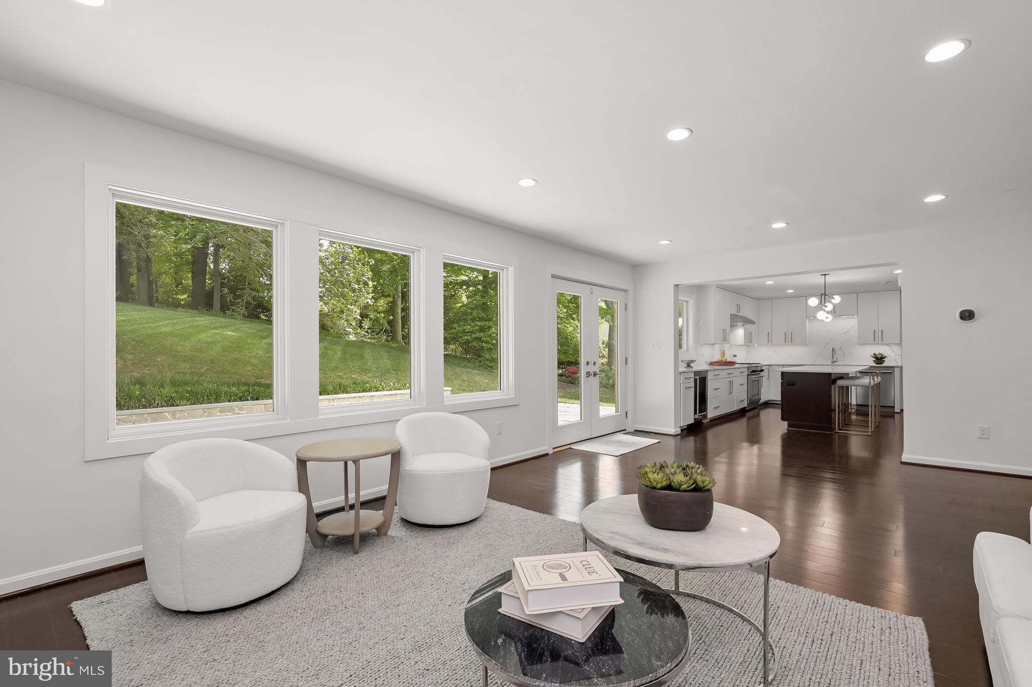 KENWOOD PARK - Residential