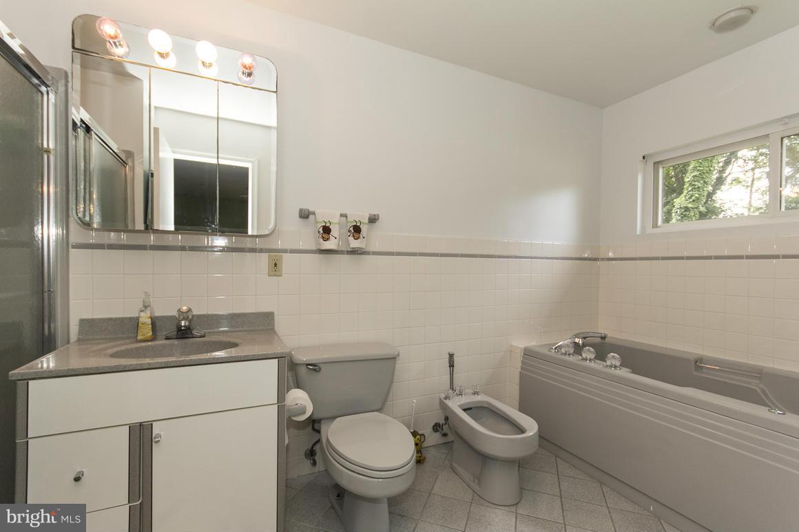 REISTERSTOWN - Residential