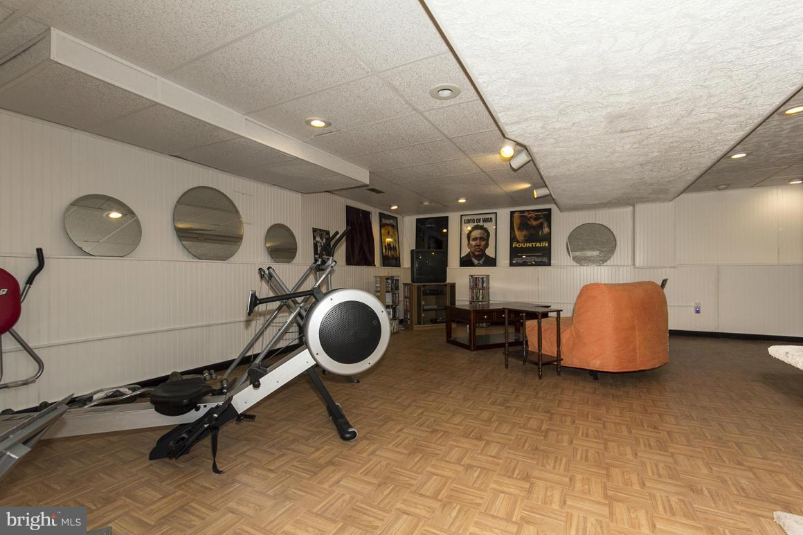 REISTERSTOWN - Residential