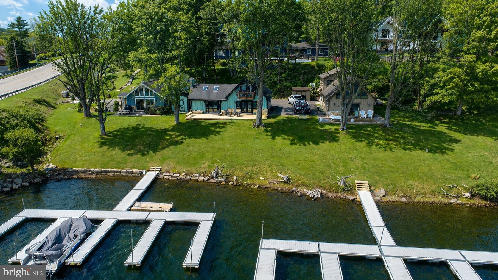 DEEP CREEK LAKE - Residential