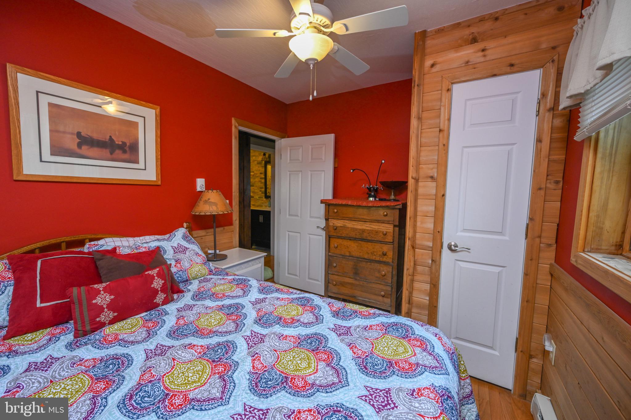 DEEP CREEK LAKE - Residential