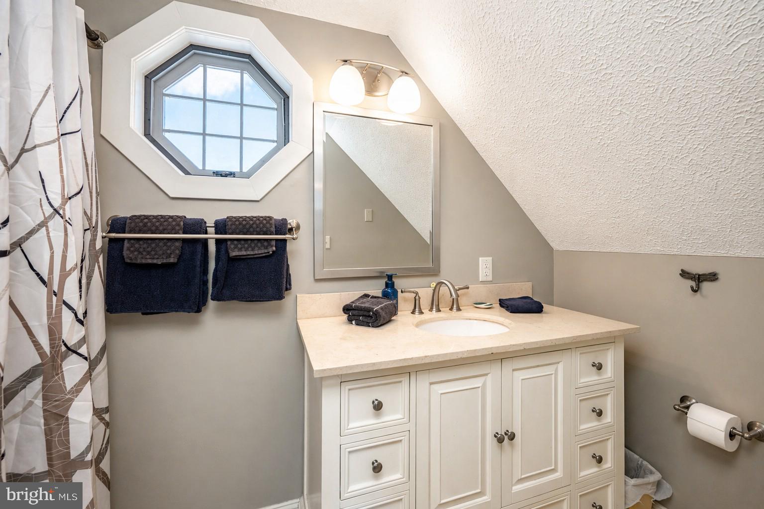 DEEP CREEK LAKE - Residential