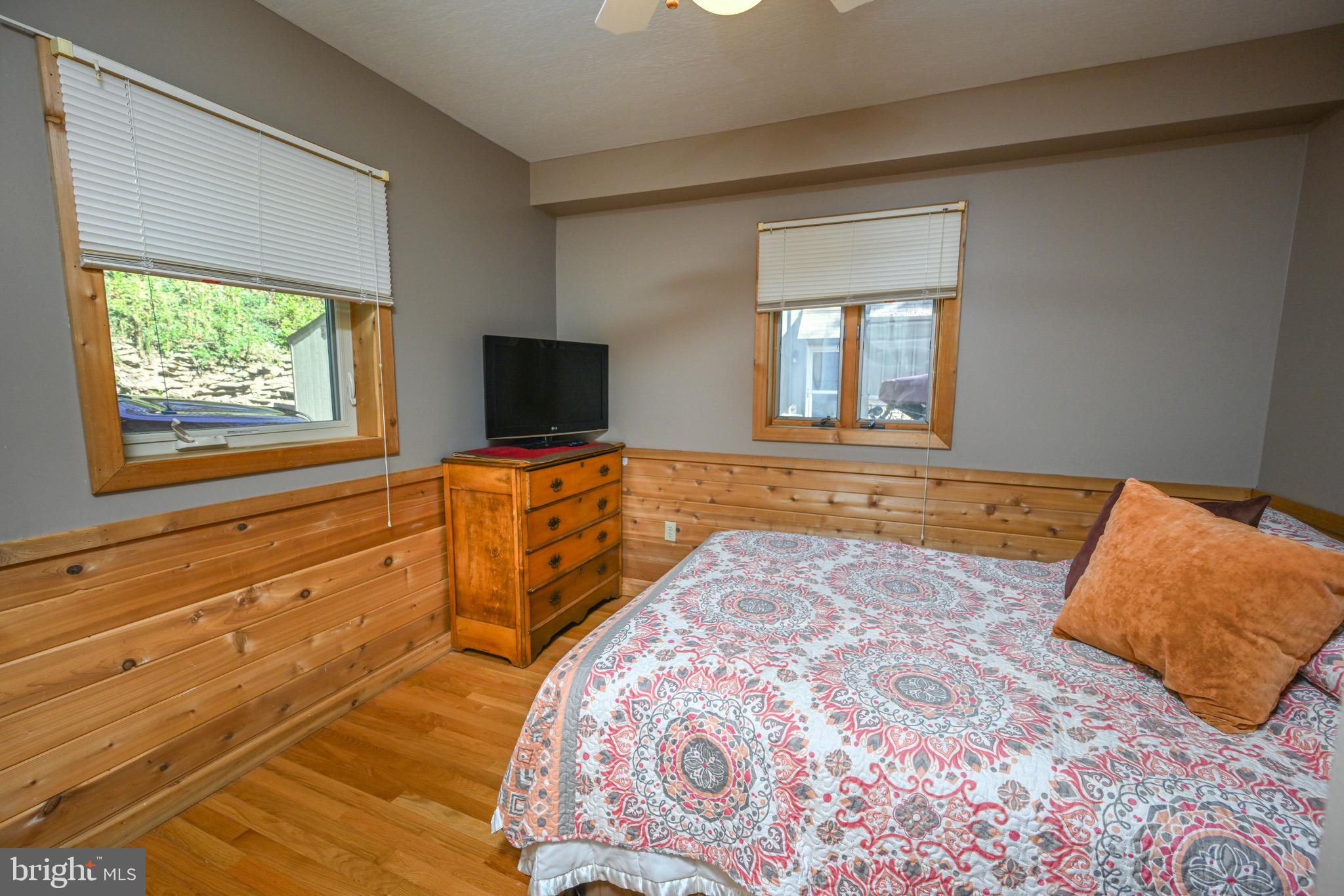 DEEP CREEK LAKE - Residential