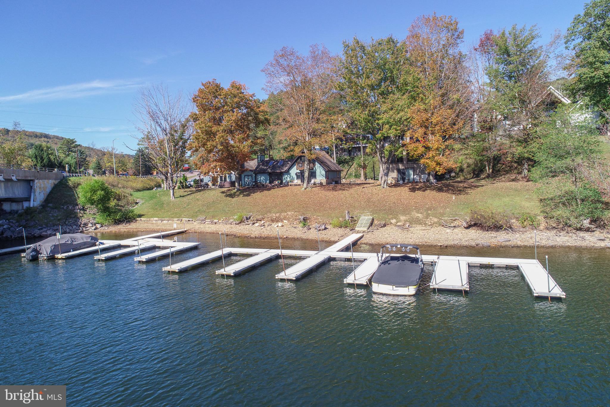 DEEP CREEK LAKE - Residential