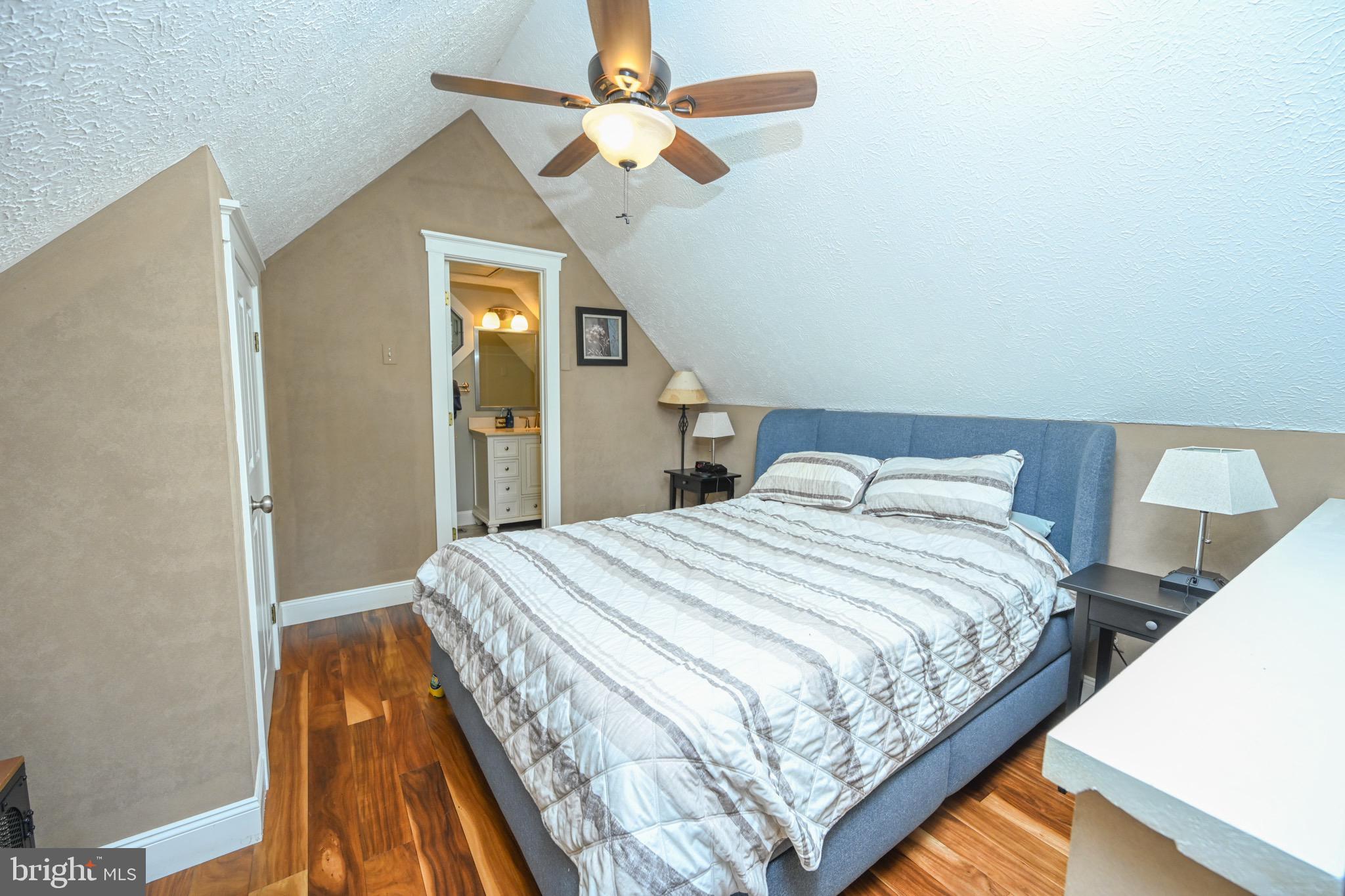 DEEP CREEK LAKE - Residential