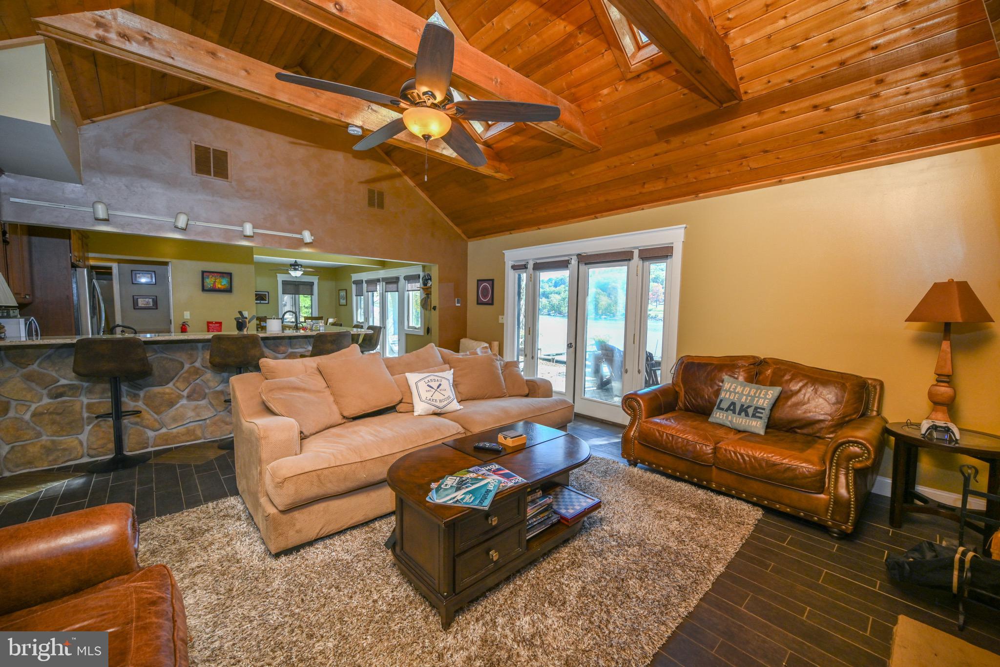 DEEP CREEK LAKE - Residential