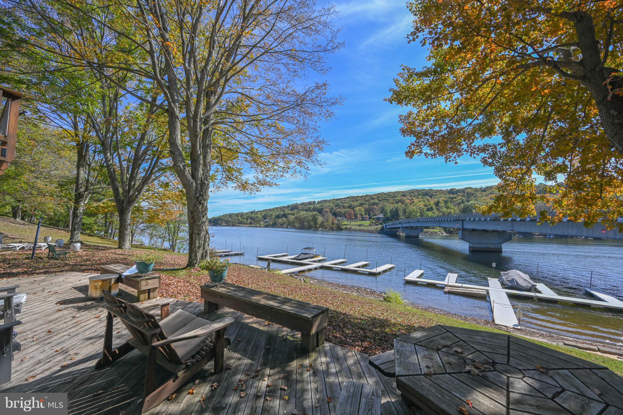 DEEP CREEK LAKE - Residential