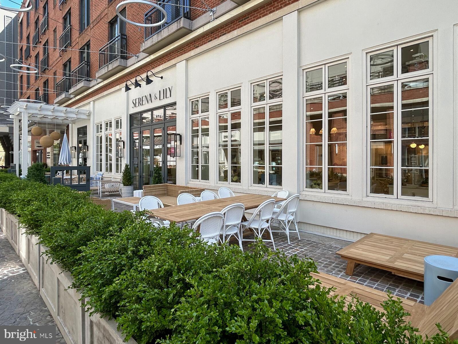 GLENBROOK VILLAGE - Residential