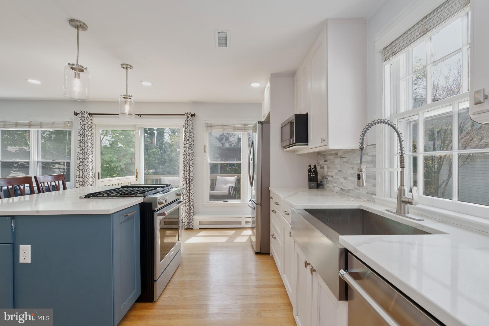 GLENBROOK VILLAGE - Residential