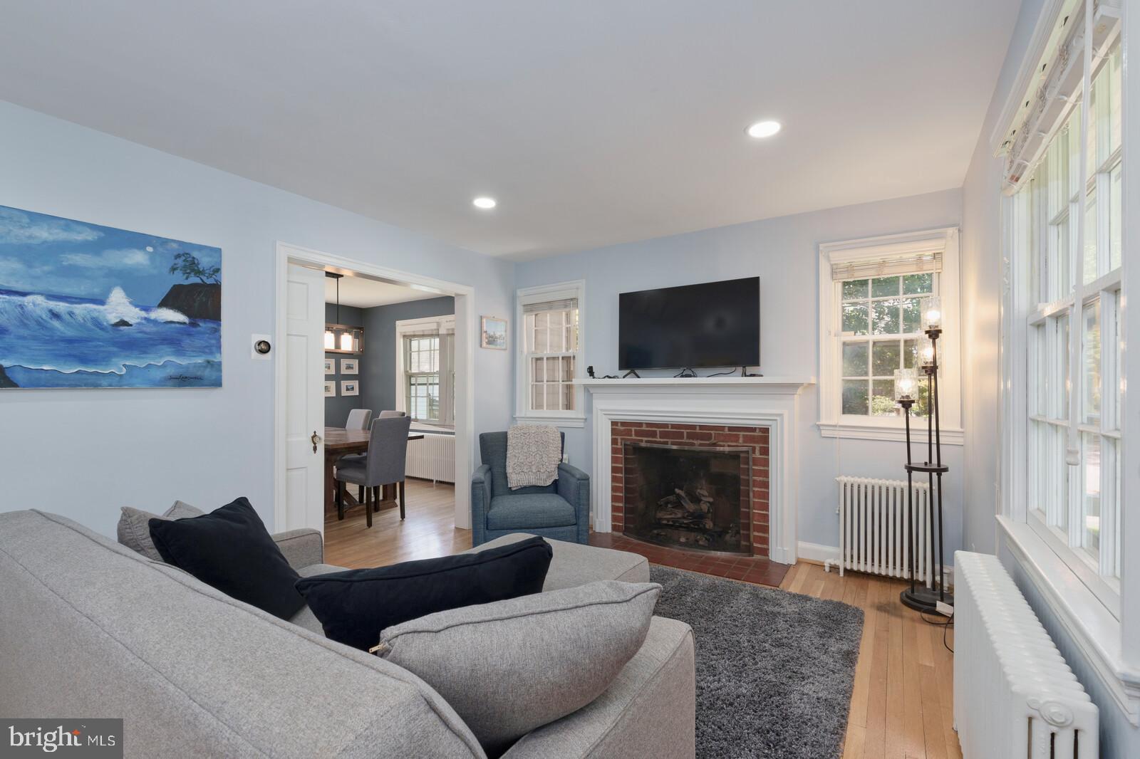 GLENBROOK VILLAGE - Residential