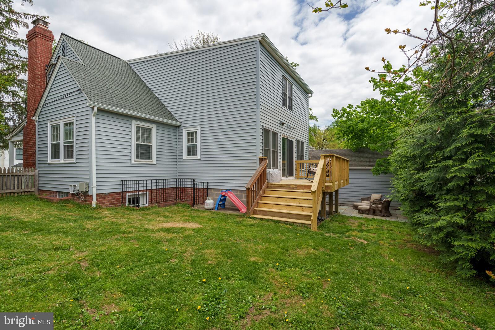 GLENBROOK VILLAGE - Residential