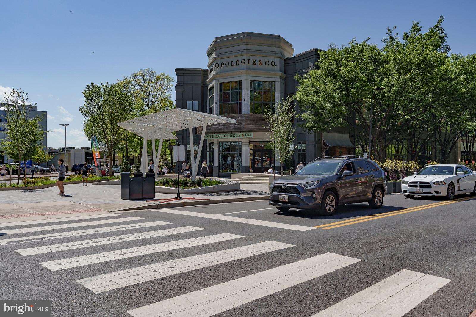 GLENBROOK VILLAGE - Residential