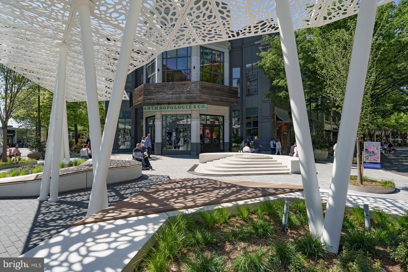 GLENBROOK VILLAGE - Residential