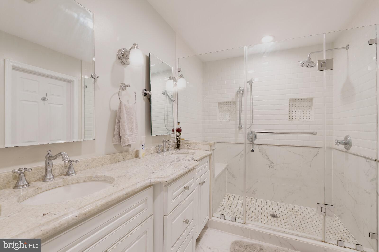 GLENBROOK VILLAGE - Residential