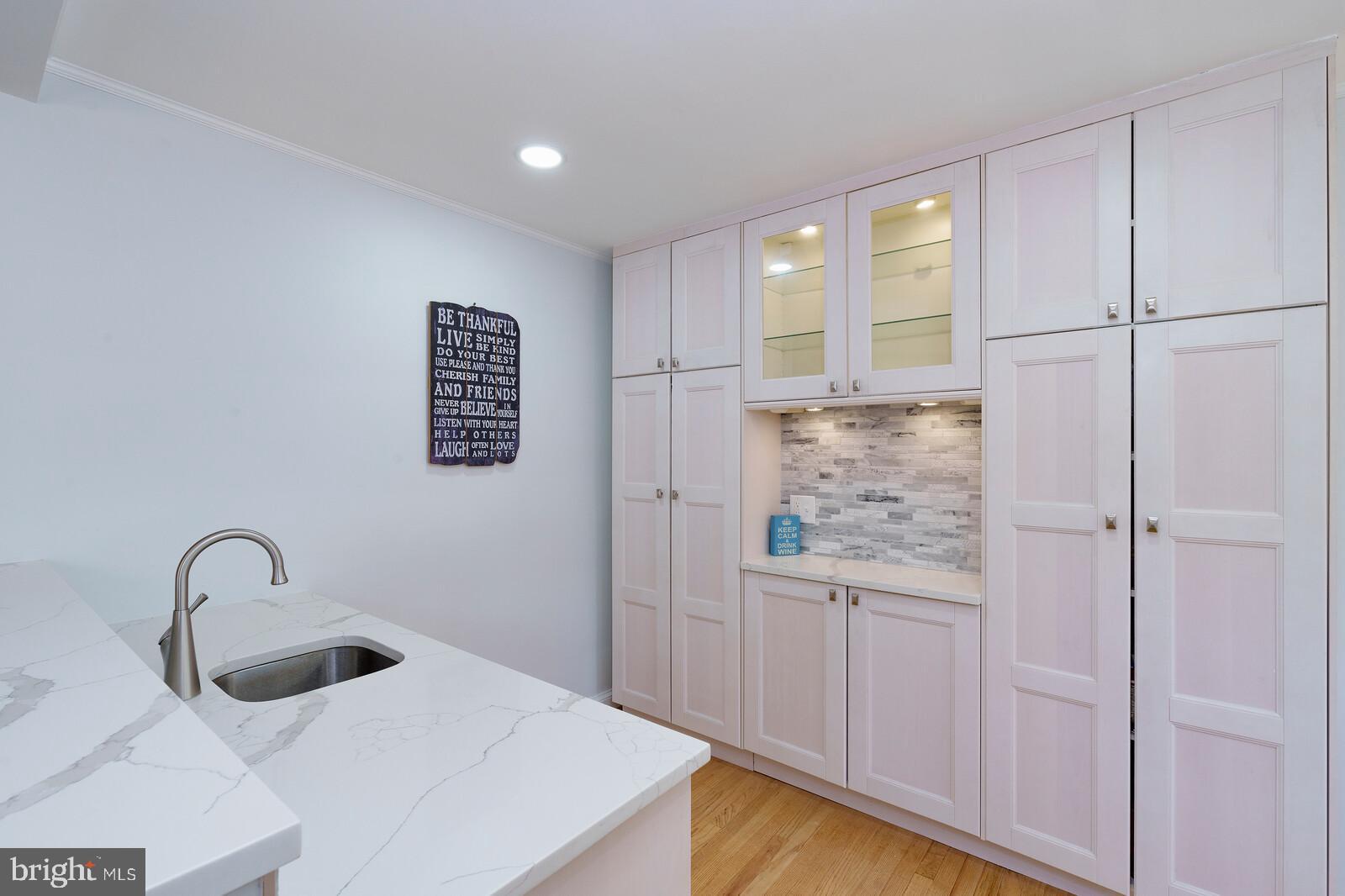 GLENBROOK VILLAGE - Residential