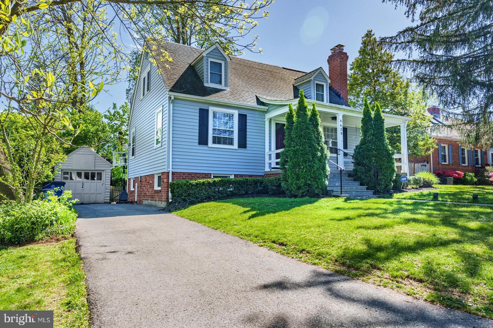 GLENBROOK VILLAGE - Residential