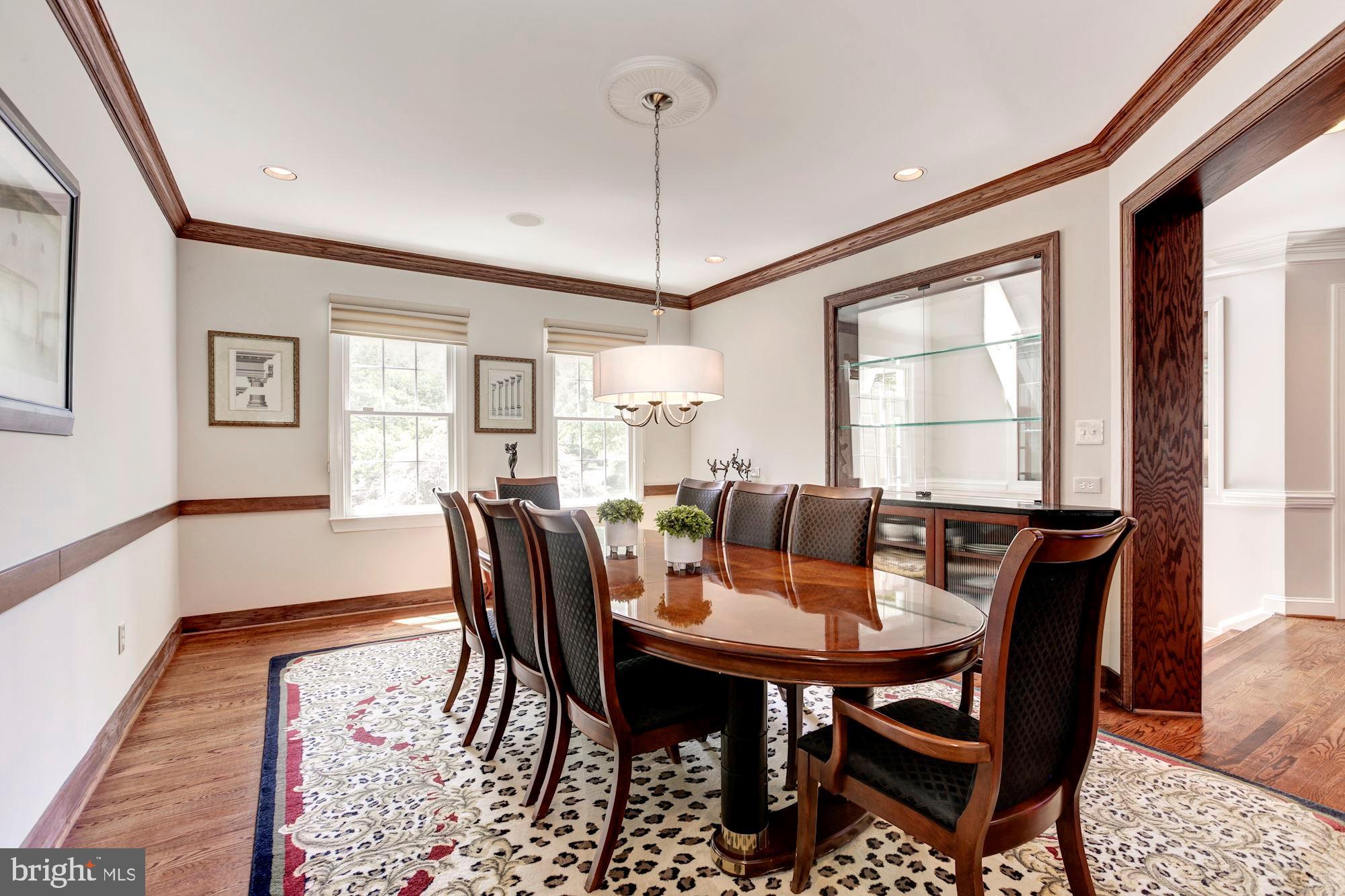 POTOMAC OUTSIDE - Residential