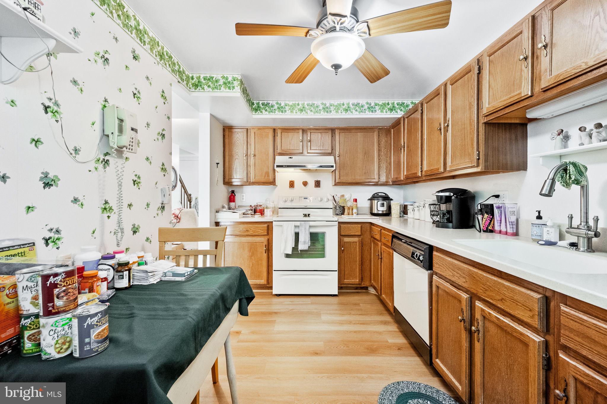 COUNTRYSIDE - Residential