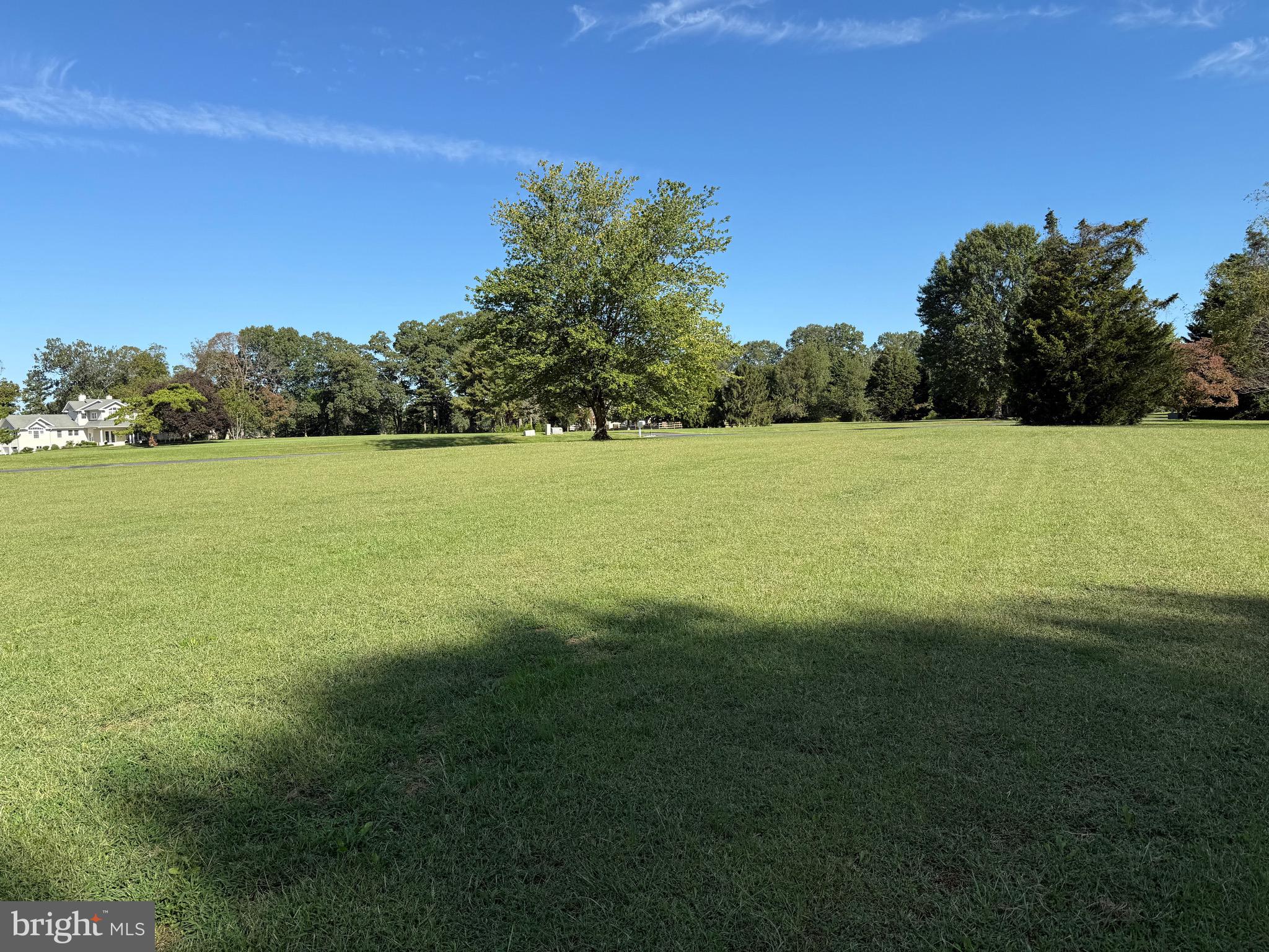 HICKORY RIDGE - Land