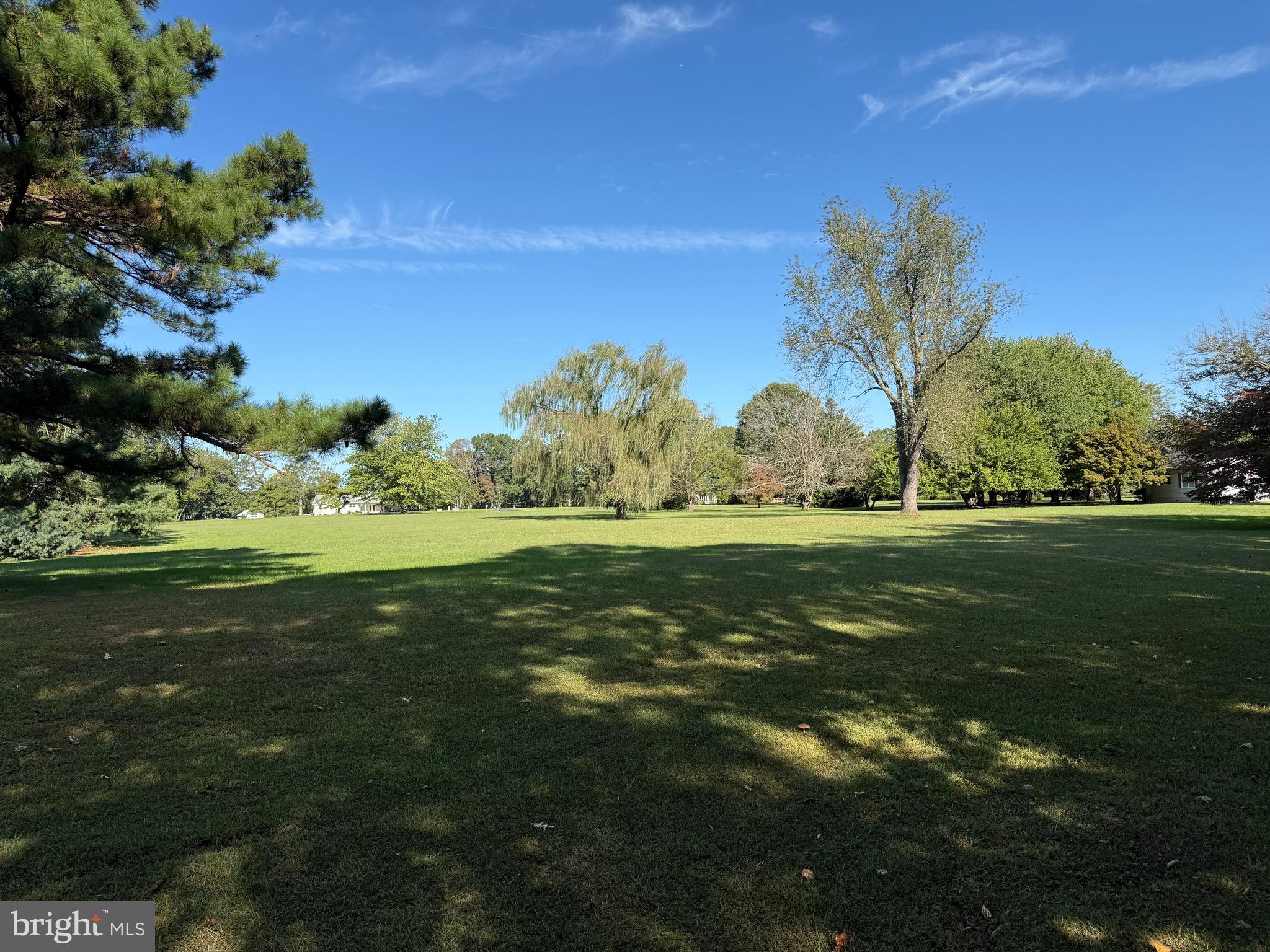 HICKORY RIDGE - Land