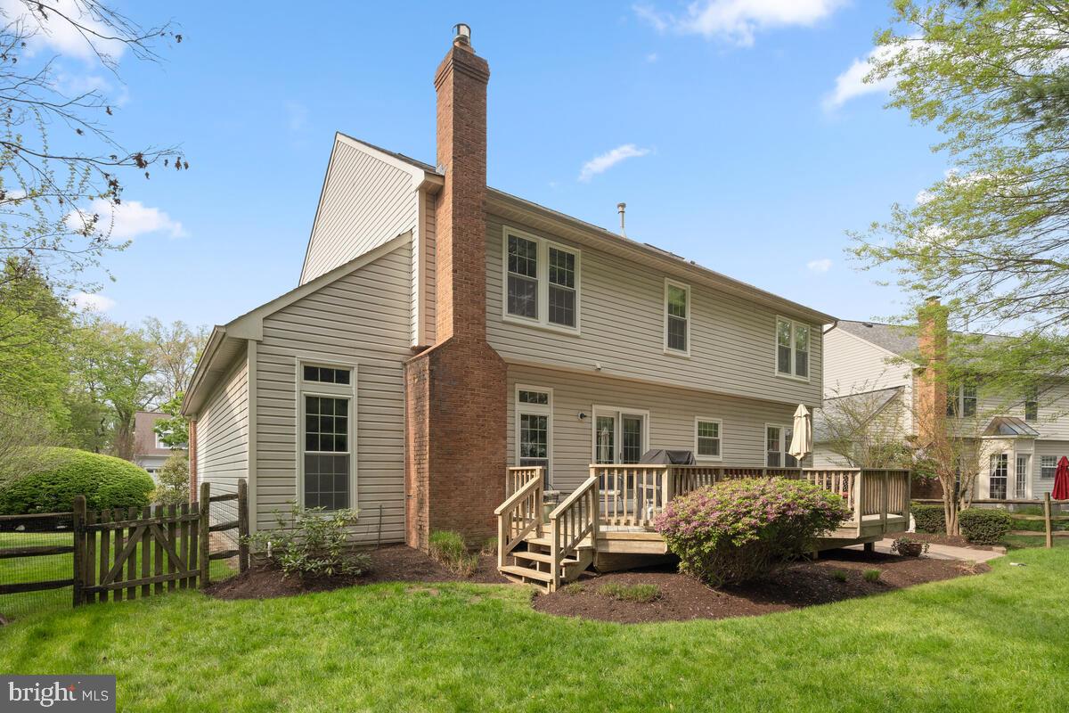 ASHLEY HOLLOW - Residential