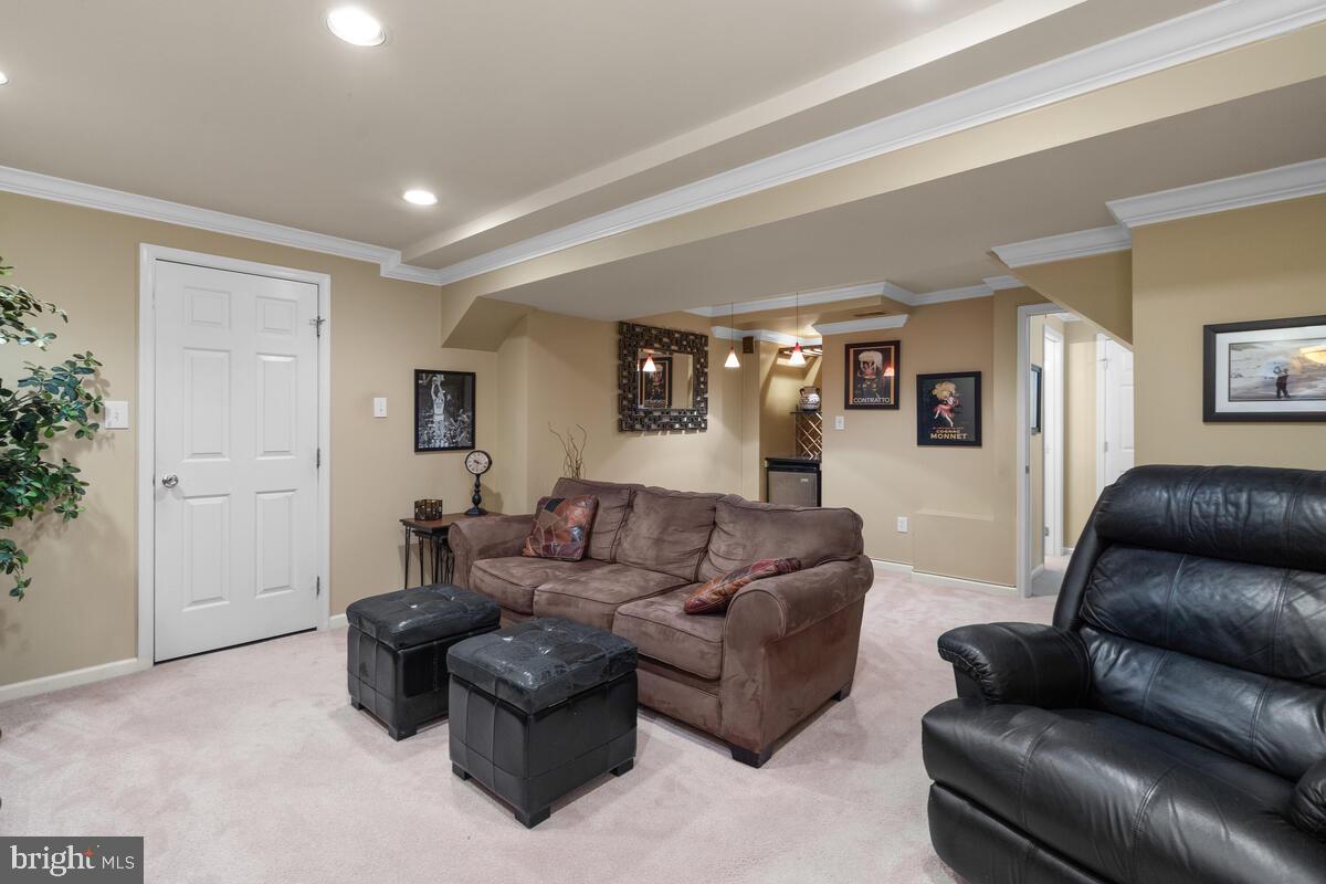 ASHLEY HOLLOW - Residential