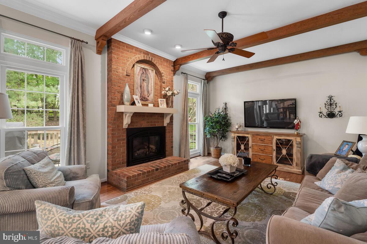 ASHLEY HOLLOW - Residential