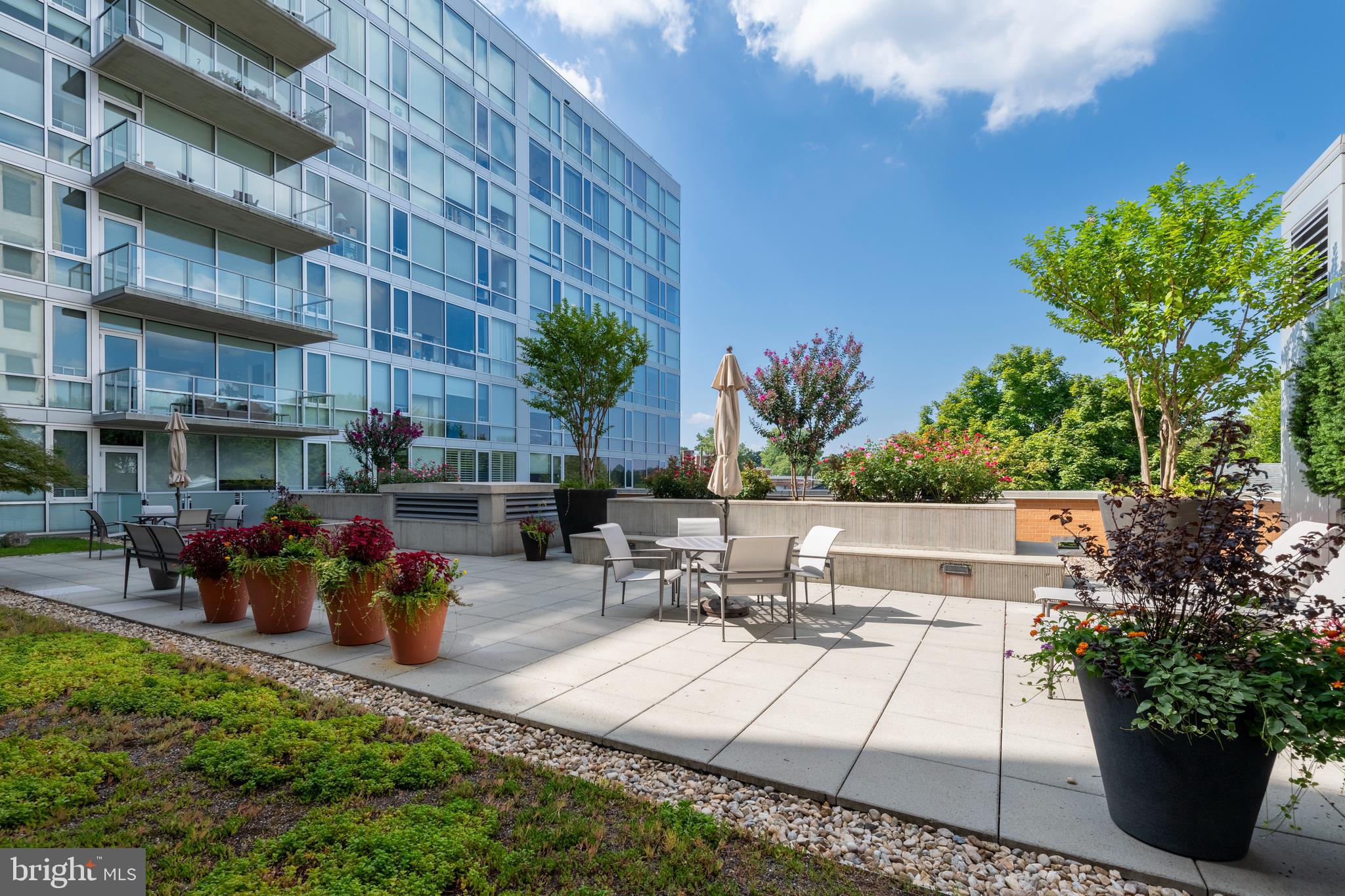 ADAGIO - Residential