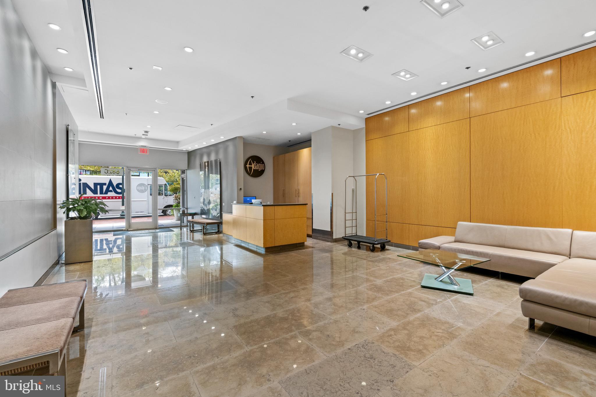 ADAGIO - Residential