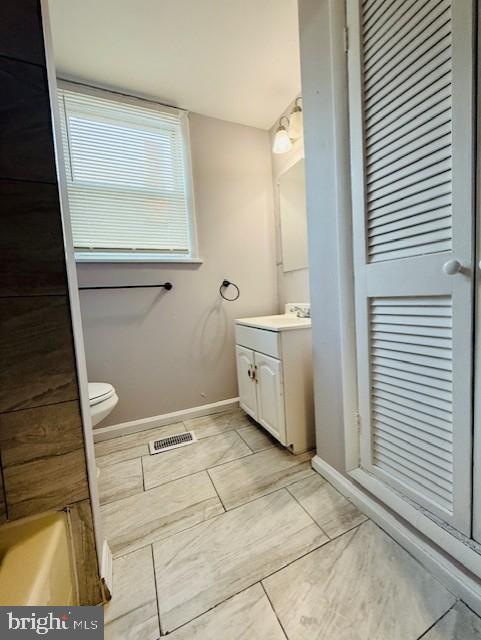 LIBERTY SQUARE - Residential Lease