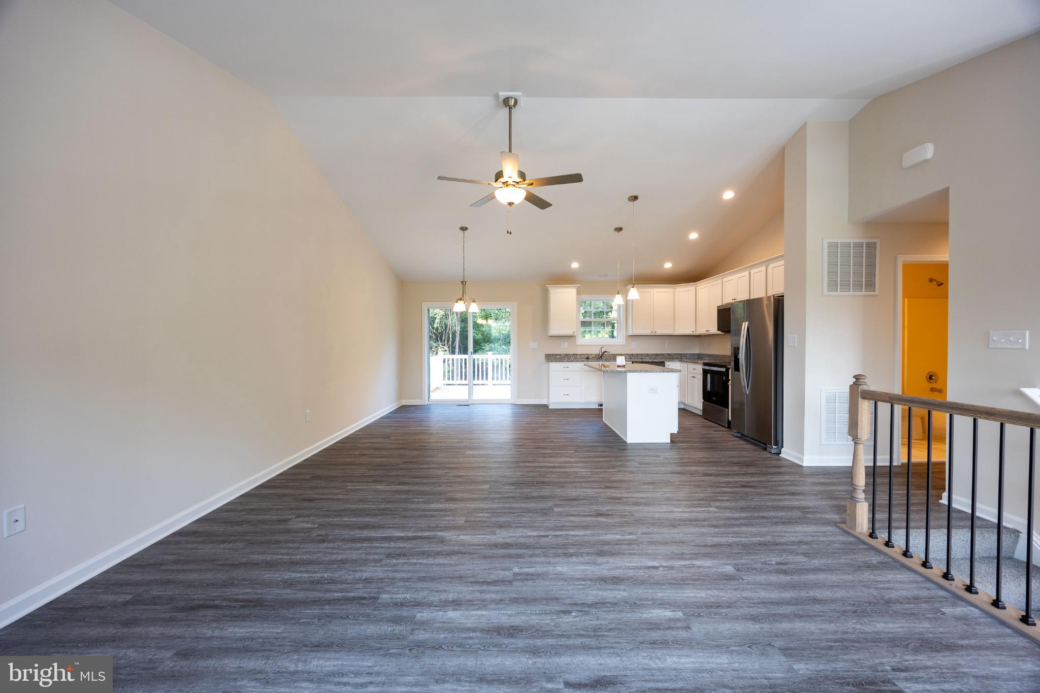 PRENTISS POINT - Residential