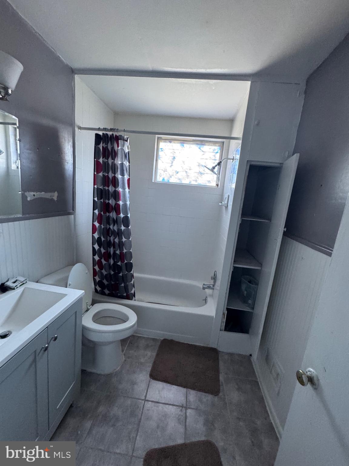 FOLSOM - Residential Income