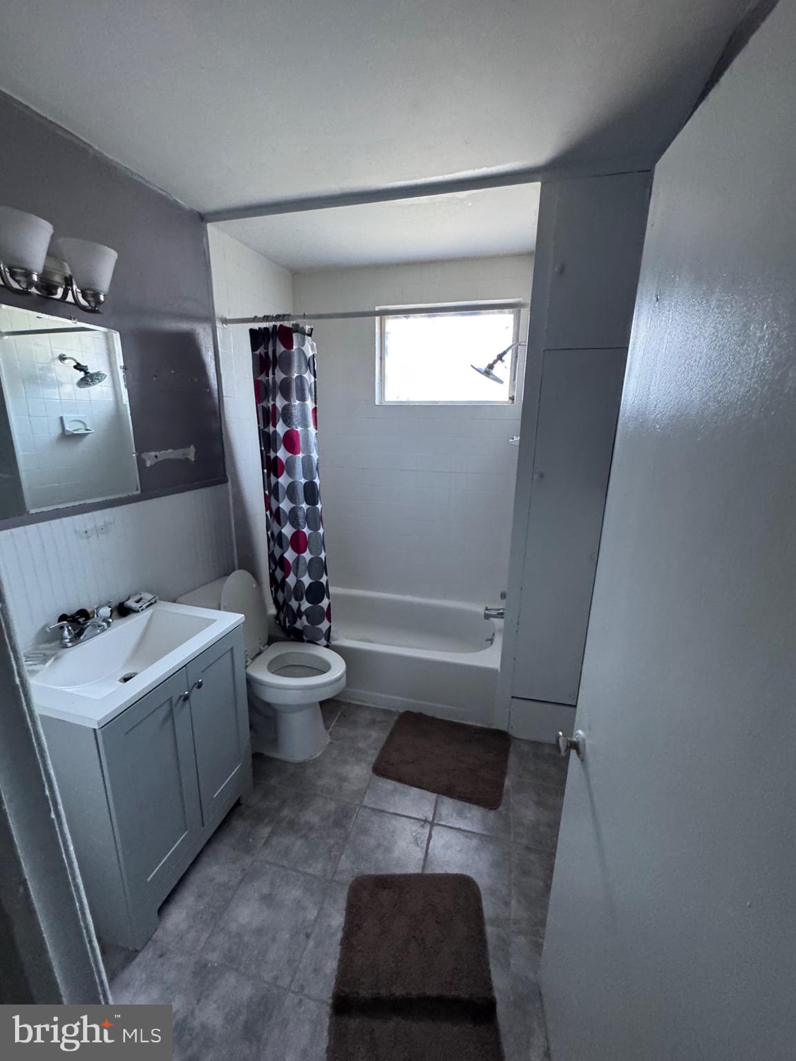 FOLSOM - Residential Income