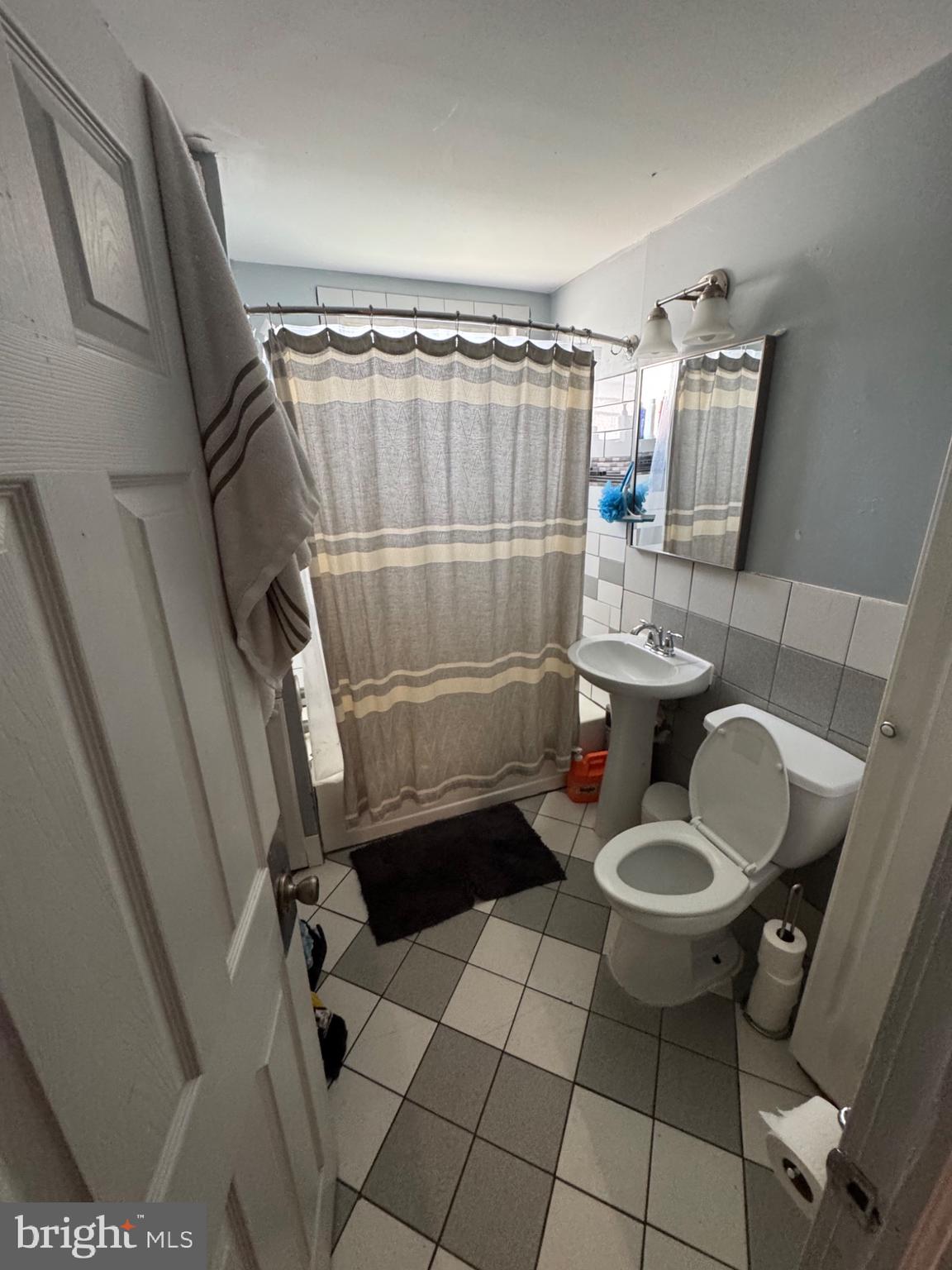 FOLSOM - Residential Income