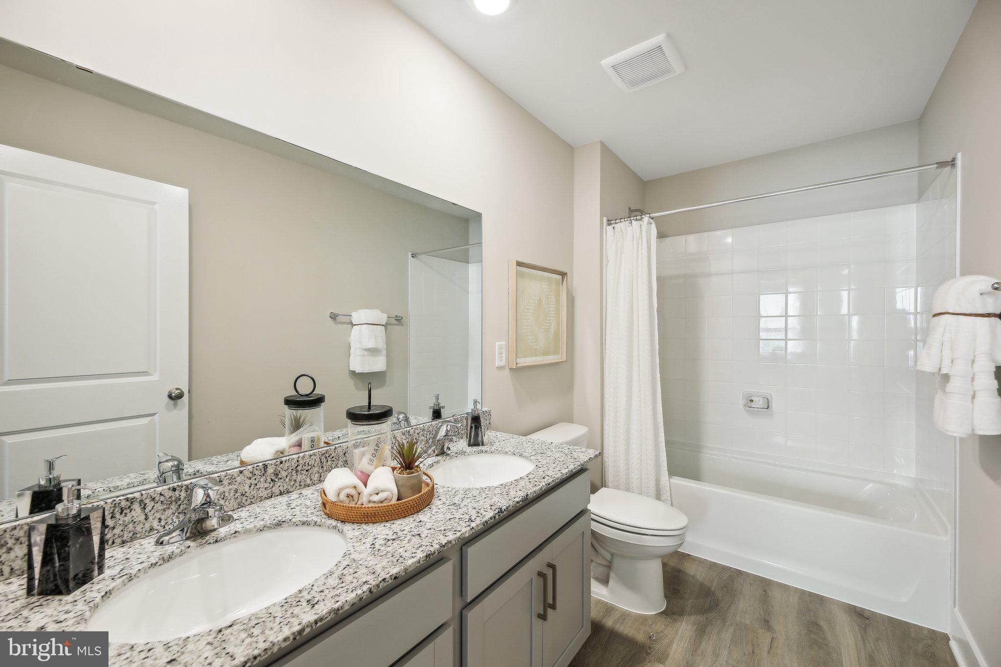 WEST WIND - Residential