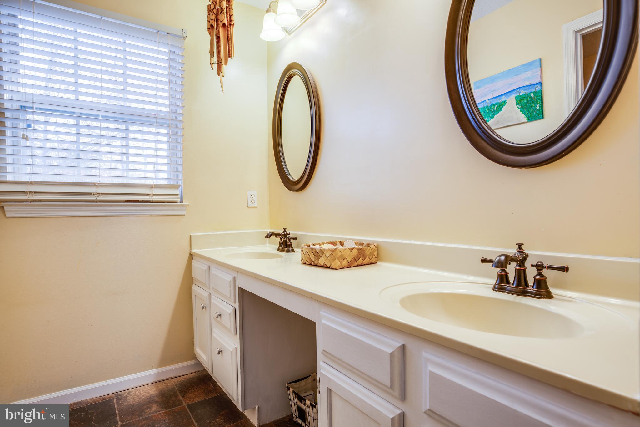 SPOTSWOOD NORTH - Residential