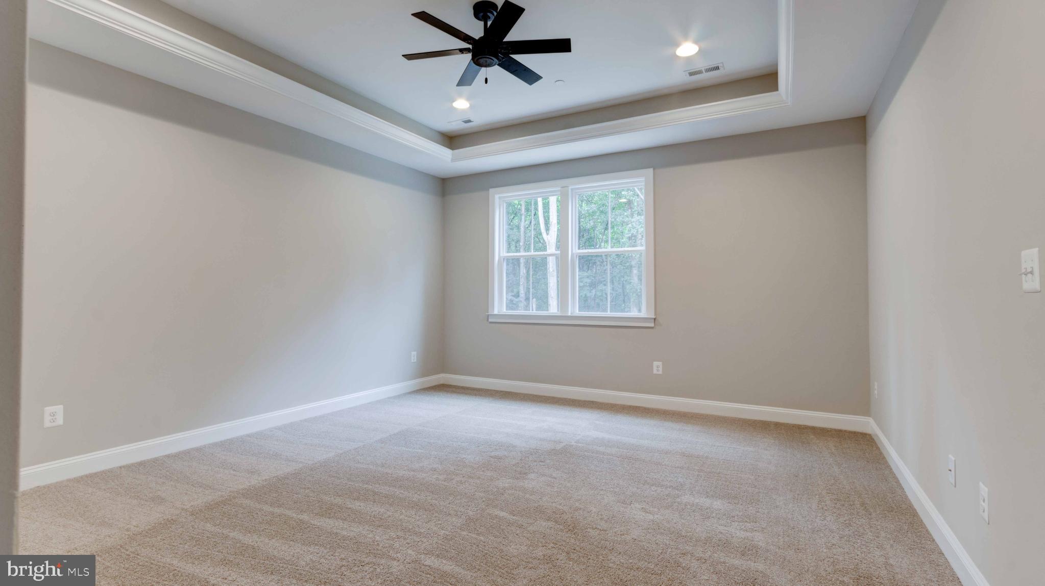 BIRD RIVER GROVE - Residential