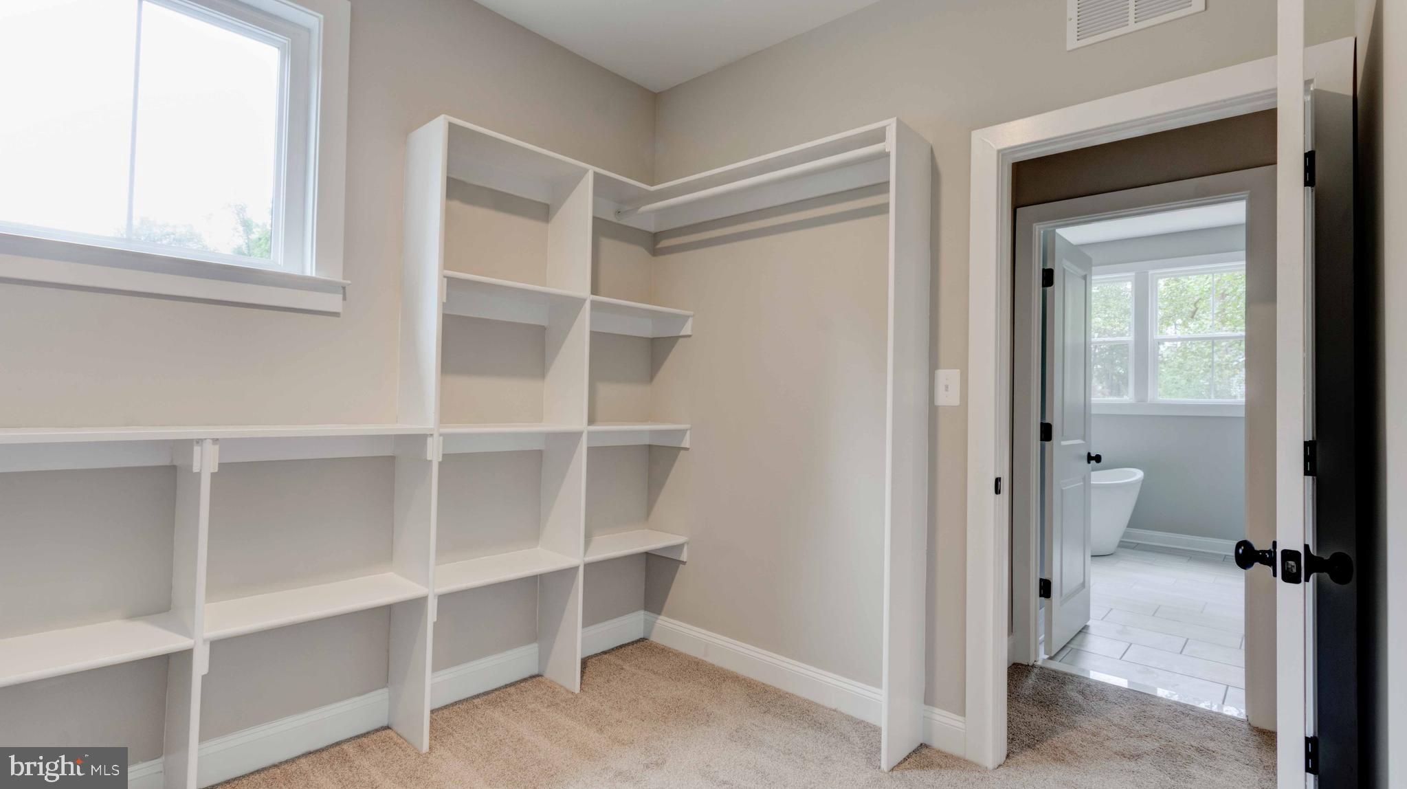 BIRD RIVER GROVE - Residential