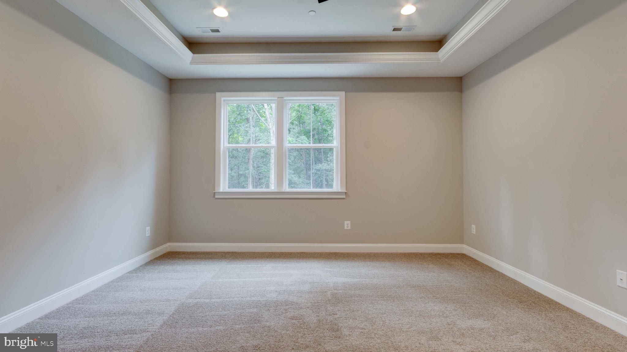 BIRD RIVER GROVE - Residential